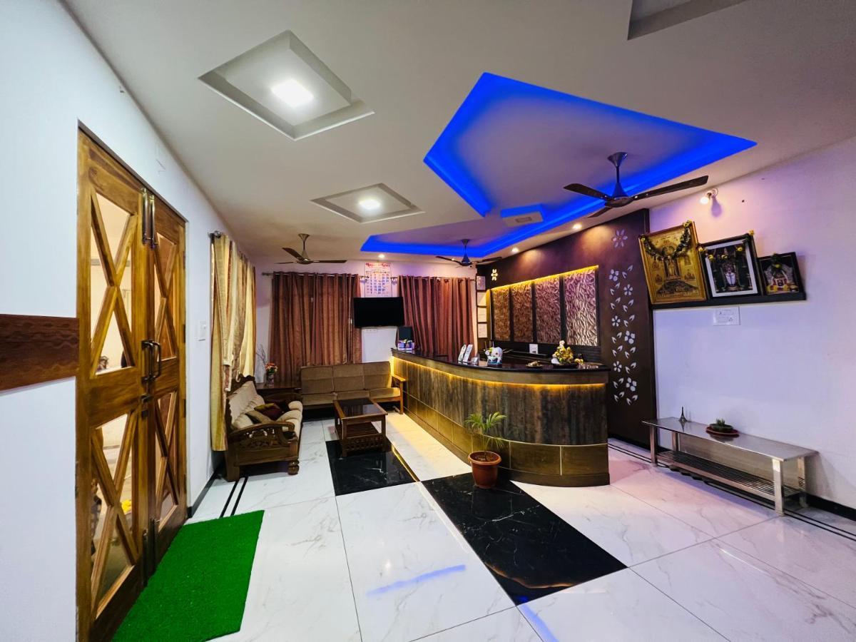 Hotel Raja Residency Alāndurai Exterior foto